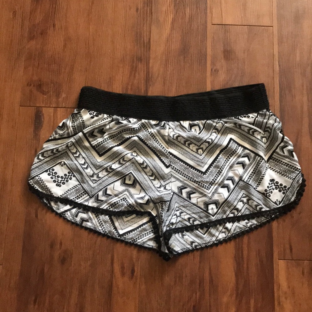 Black white shorts